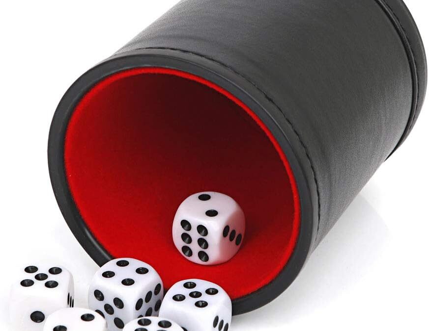 Classic Board Game – Yahtzee Edition